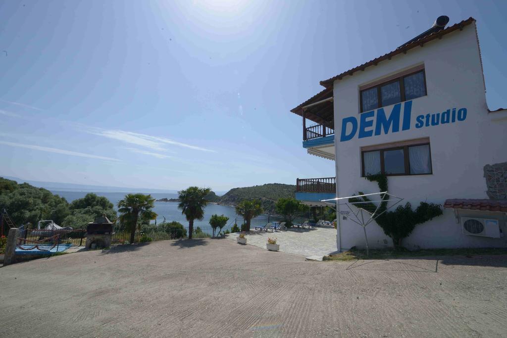 Demi Studios Amolianí Exterior foto
